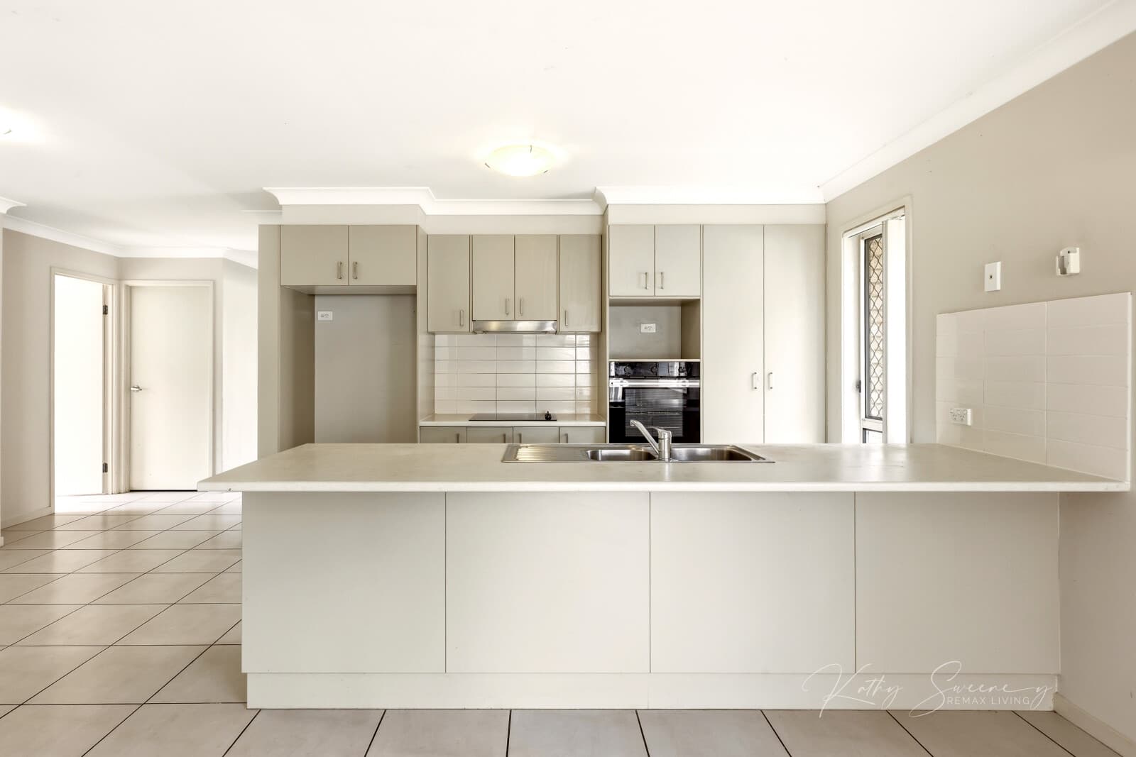 12 Castle Court Caboolture QLD 4510, Caboolture - Thumbnail 4