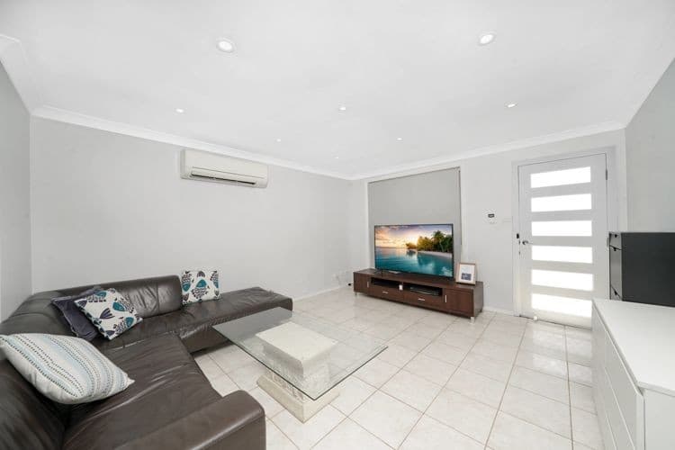 2/7 Vernon Close, Rosemeadow - Thumbnail 2