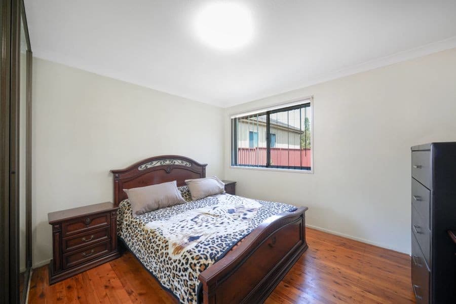 66 Whitaker Street, Old Guildford - Thumbnail 4