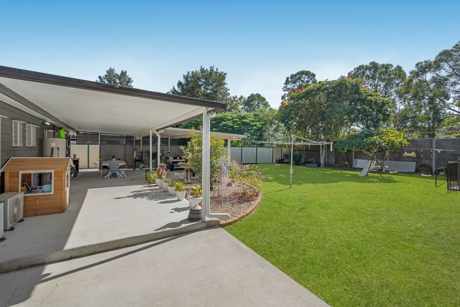 98 Jacaranda Avenue Logan Central QLD 4114, Logan Central - Thumbnail 3