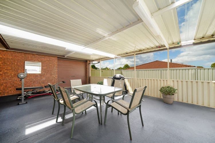 7 Shannon Place, Kearns - Thumbnail 8