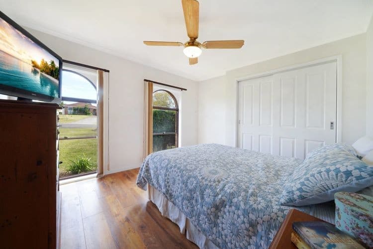 7 Quenda Place, St Helens Park - Thumbnail 6
