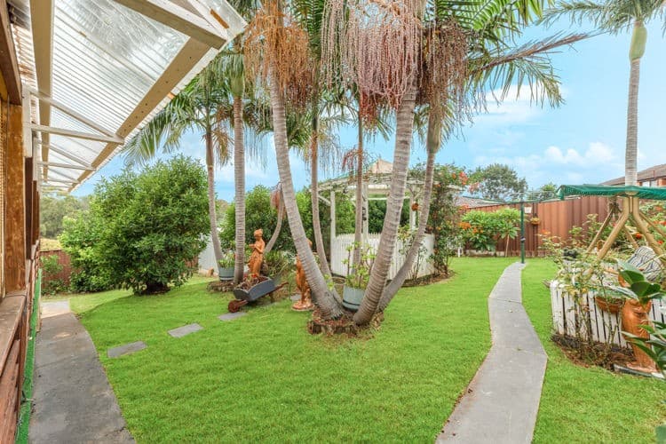 20 Lillyvicks Crescent, Ambarvale - Thumbnail 8