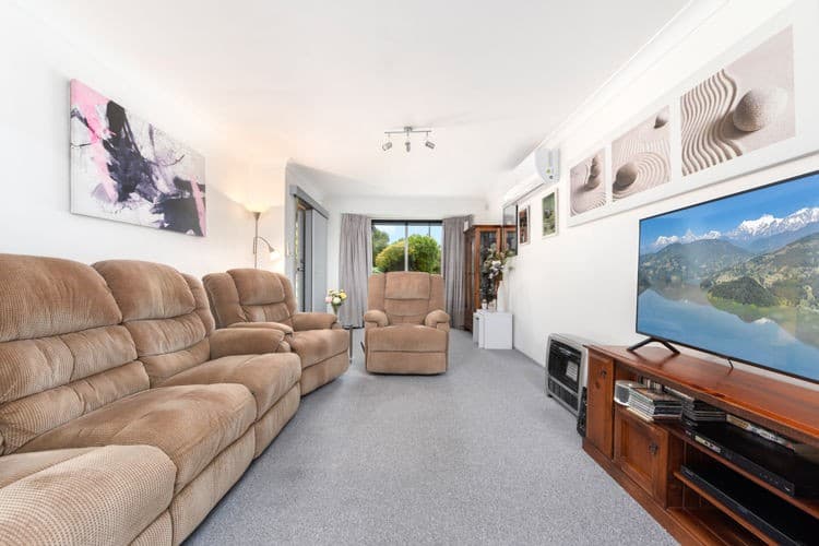 43 Lightwood Street, Ambarvale - Thumbnail 2