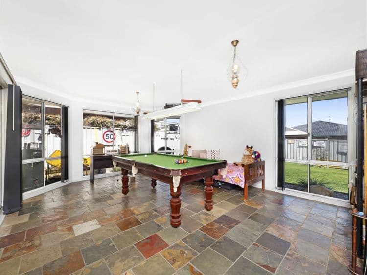 28 Moncrieff Close, St Helens Park - Thumbnail 4