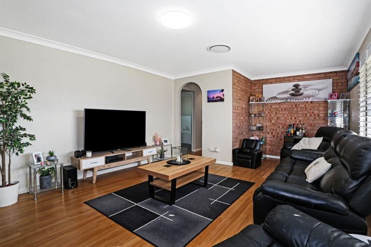 9 Bellinger Road, Ruse - Thumbnail 3