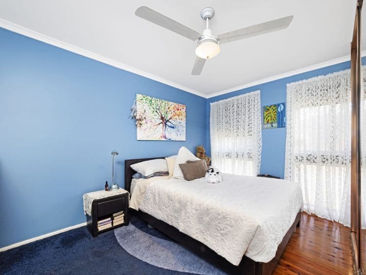 10 Elouera Crescent, Woodbine - Thumbnail 5