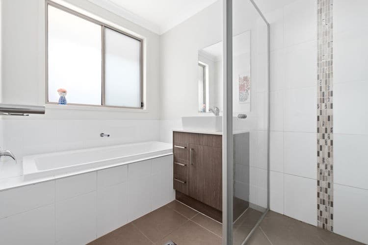 23 Bowerman Road, Elderslie - Thumbnail 3