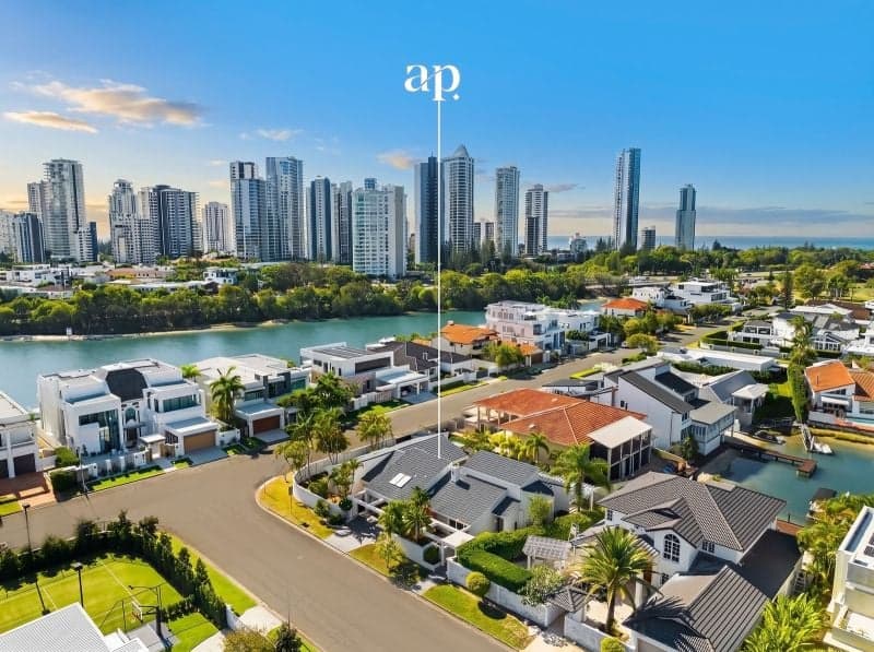 $ 3,600,000, Paradise Waters - Thumbnail 3