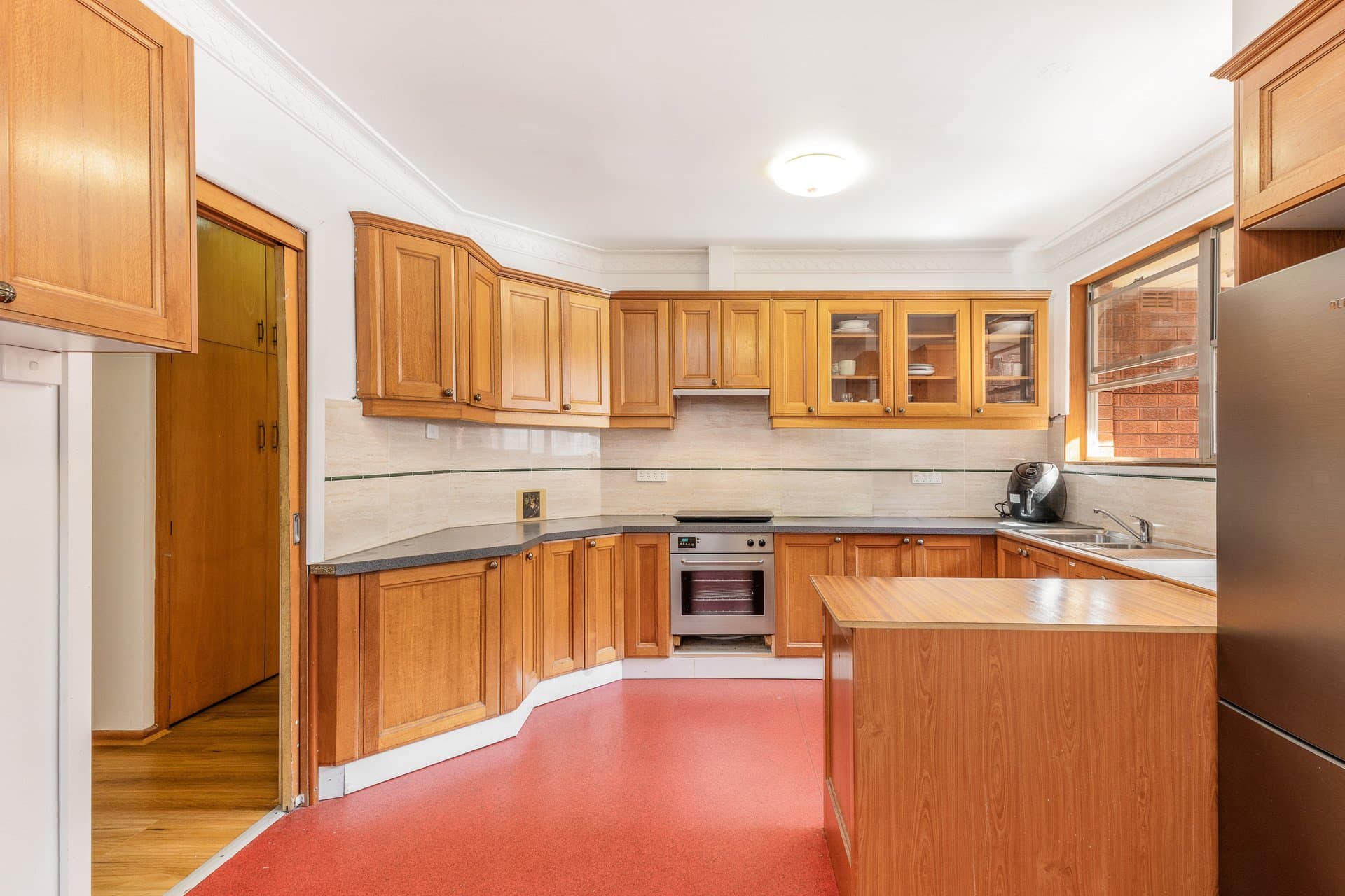 5 Timor Close, Kirrawee - Thumbnail 2