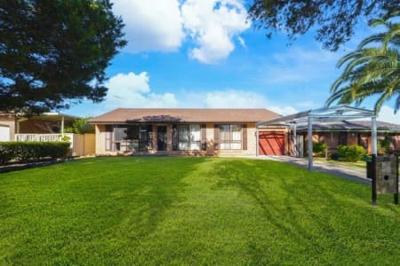 20 Longhurst Road, Minto - Image 1