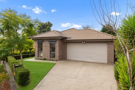 4 Carruthers Street, Minto - Image 1