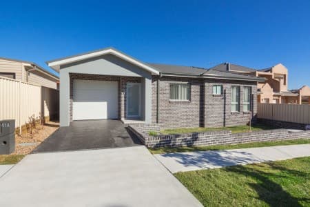2b Verlie Street, South Wentworthville - Image 1