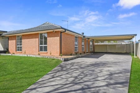 64 Cook Parade, St Clair - Image 1