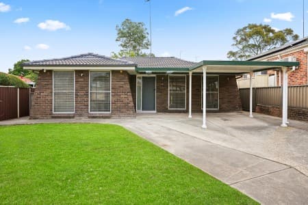 11 Kasie Place, St Clair - Image 1