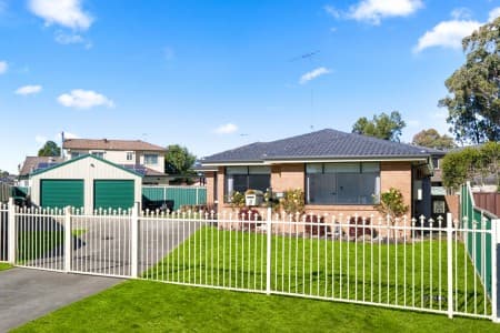 9 Kiwi Close, St Clair - Image 1