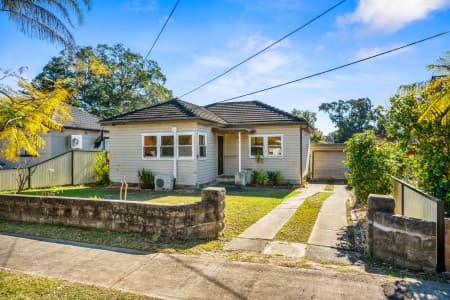 267 River Avenue, Carramar - Image 1