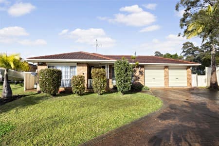 11 Bowes Place, Doonside - Image 1