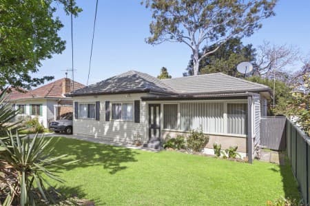18 Lowana Avenue, Merrylands - Image 1