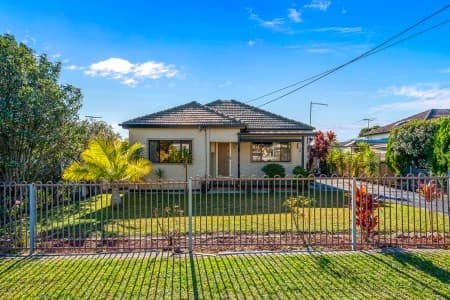 11 Stafford Street, Granville - Image 1