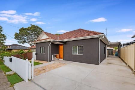 28 Gordon Road, Auburn - Image 1