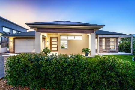 38 Valletta Drive, Gables - Image 1