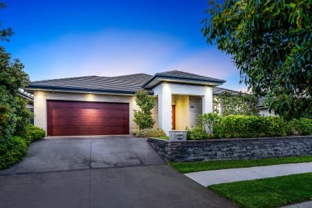 62 Petal Parkway, The Ponds - Image 1