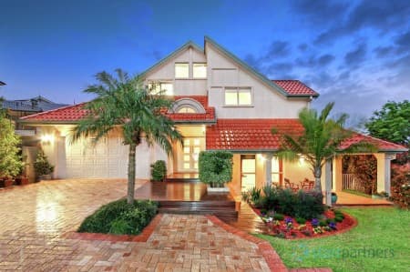 4 Homestead Court, Bella Vista - Image 1