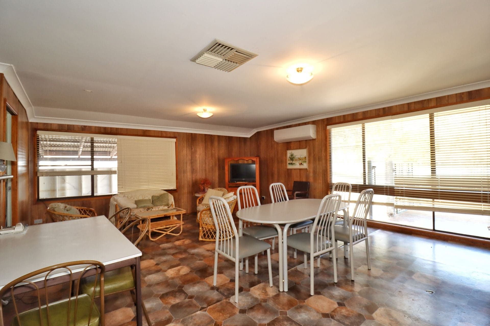 50 Waugoola Street, WYANGALA, Wyangala - Thumbnail 3