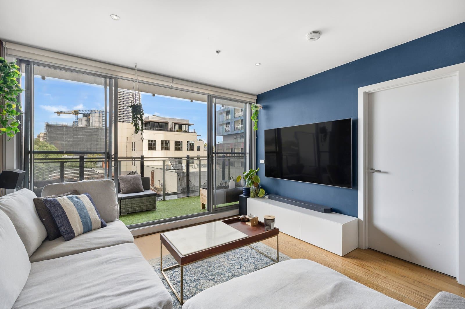 403/13 Wellington Street, St Kilda, St Kilda - Thumbnail 3