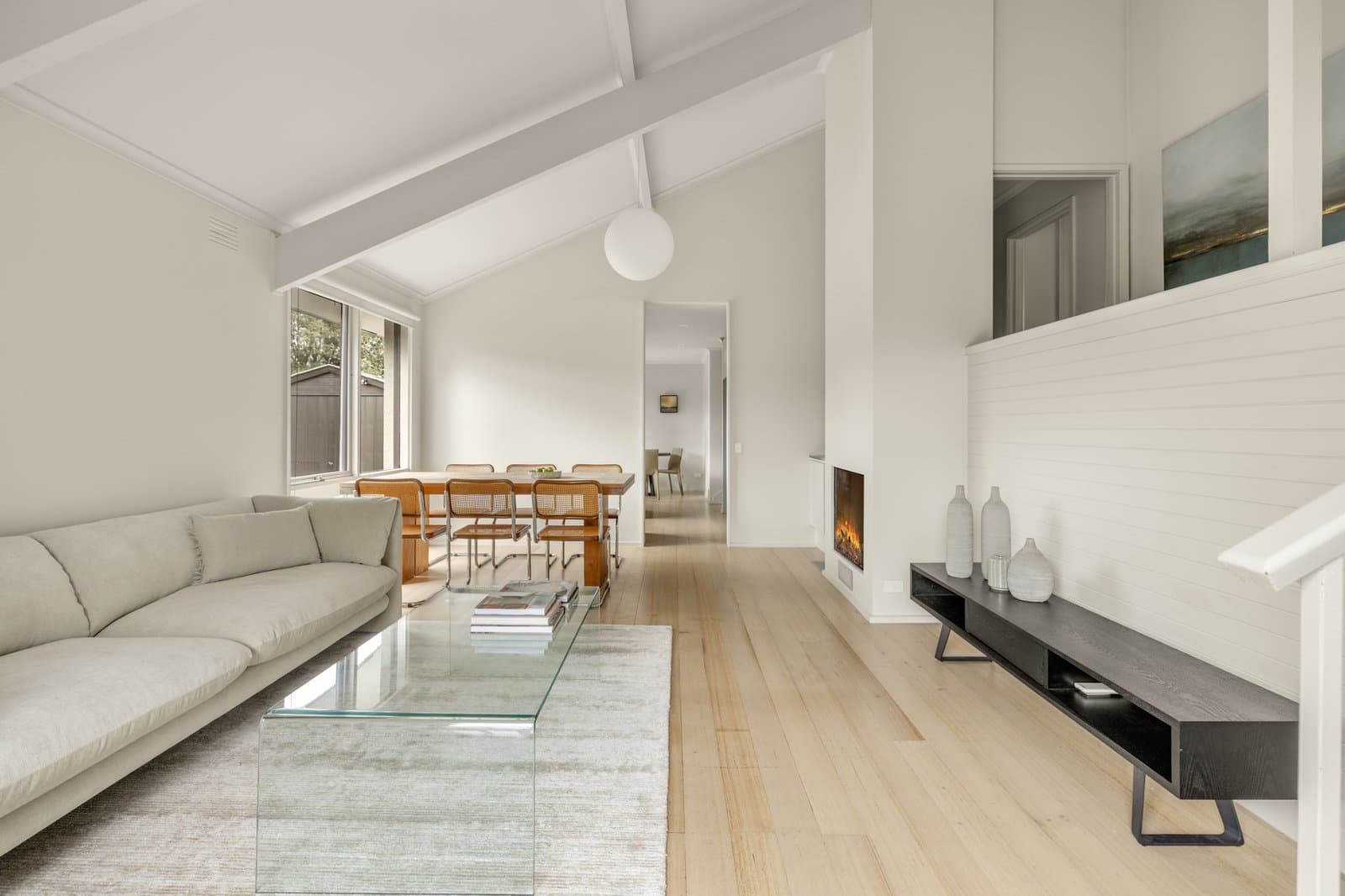 3 Snead Court, Mount Waverley, Mount Waverley - Thumbnail 4