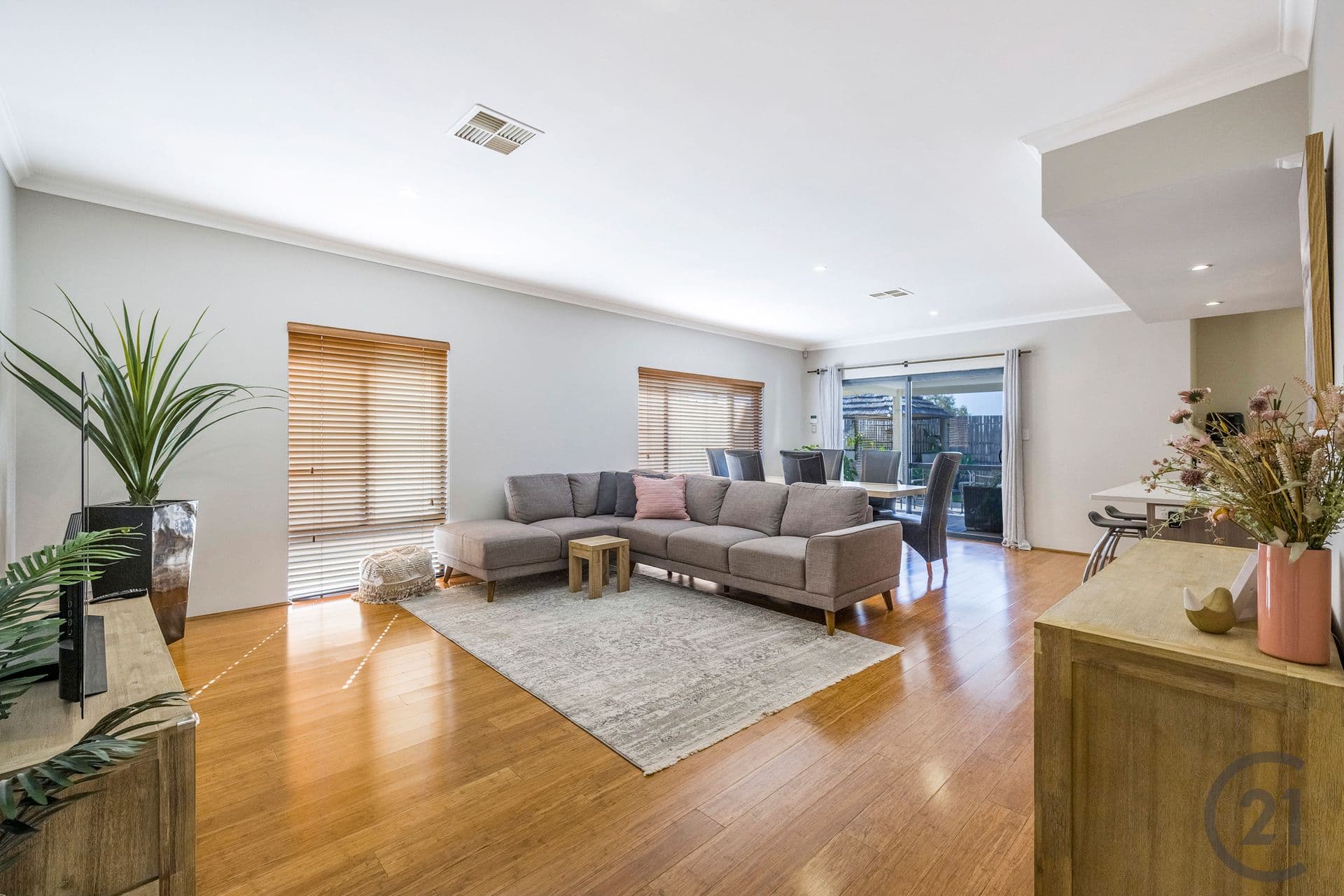 28 Hawley Way, Madora Bay, WA, 6210, Madora Bay - Thumbnail 5