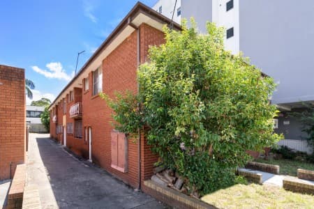 20 Northumberland Road, Auburn - Image 1