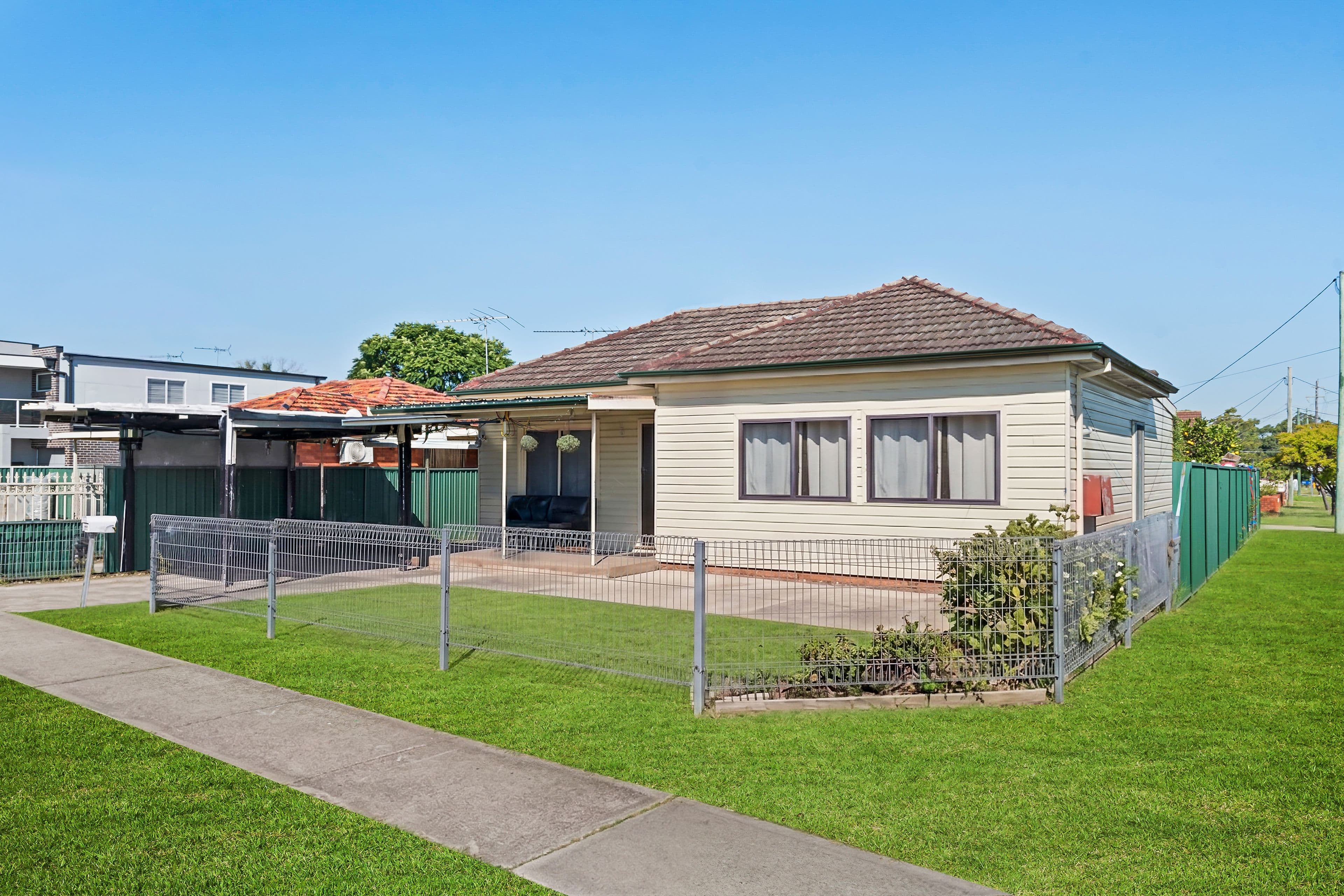 84 Margaret Street, Fairfield West NSW 2165, Fairfield West - Thumbnail 2