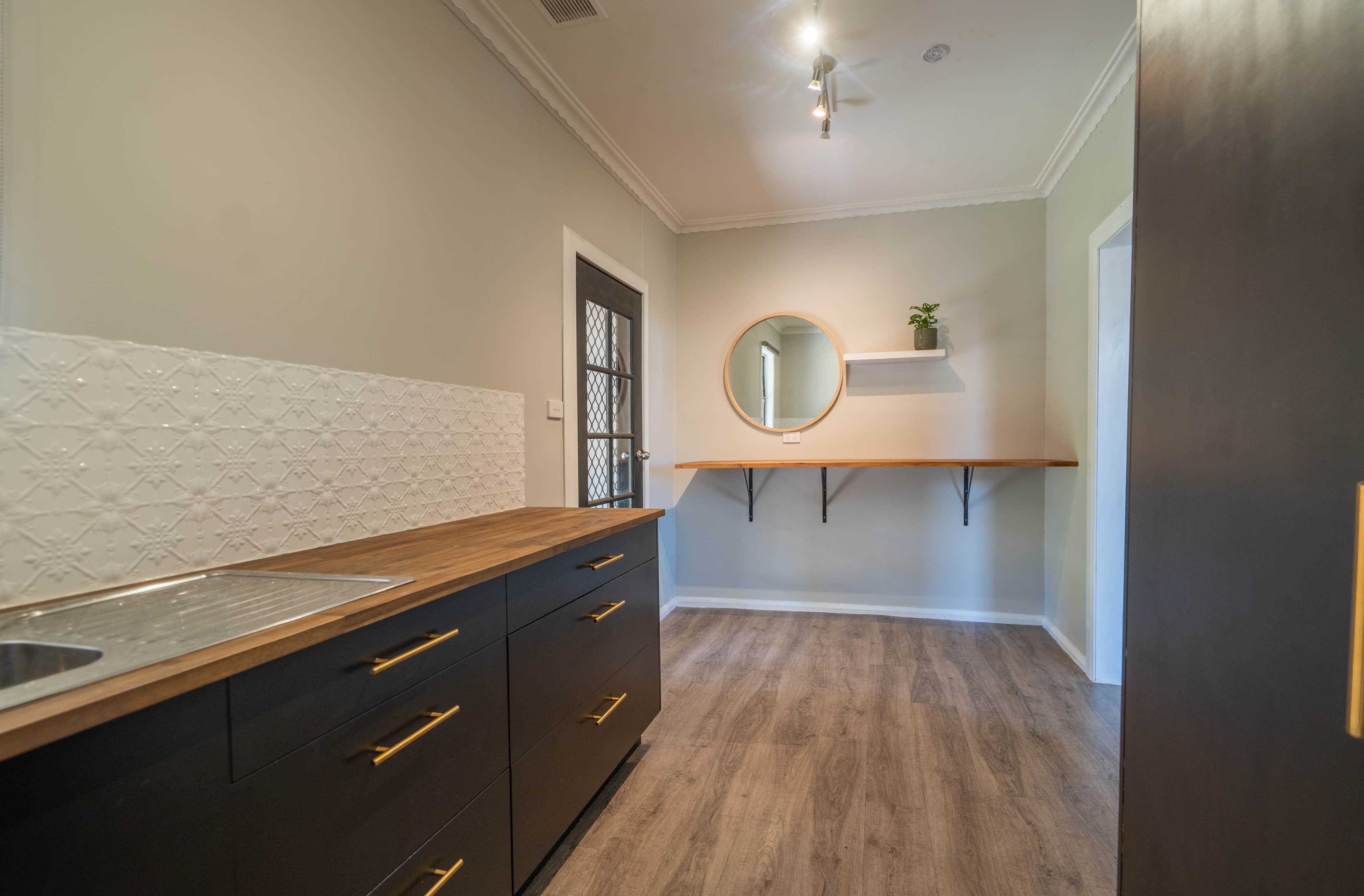 33 Conridge Street, Forbes NSW 2871, Forbes - Thumbnail 5