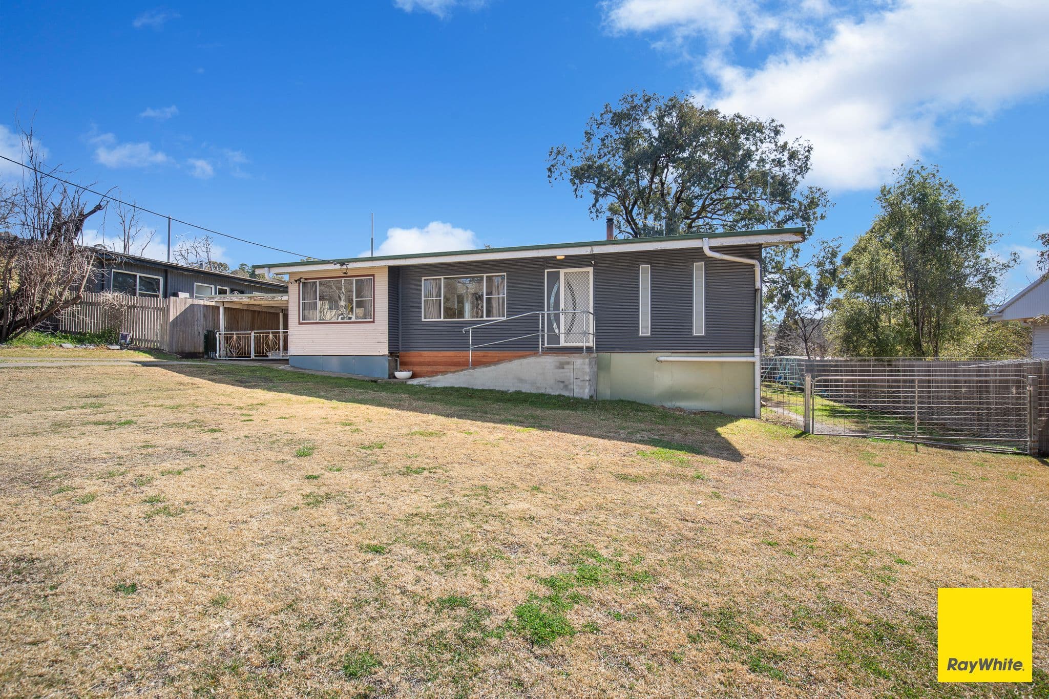 5 Johnson Avenue, Armidale NSW 2350, Armidale - Thumbnail 2