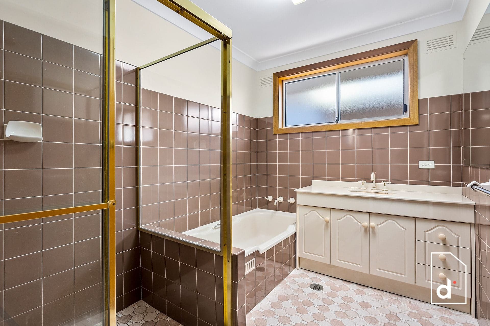 10 Hutton Avenue, Bulli, NSW 2516, Bulli - Thumbnail 7