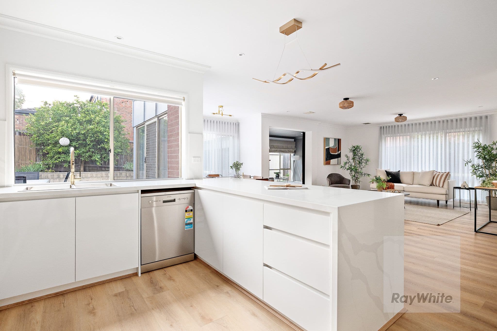4 Indigo Way, Bundoora VIC 3083, Bundoora - Thumbnail 7