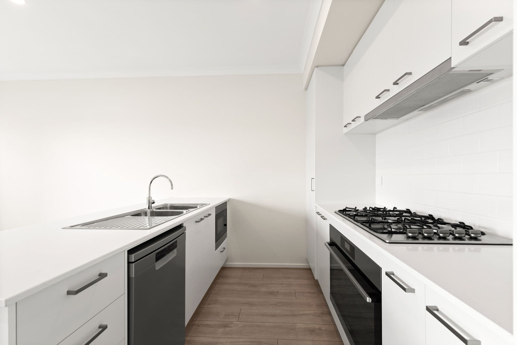 9 Billop Walk, Werribee VIC 3030, Werribee - Thumbnail 3