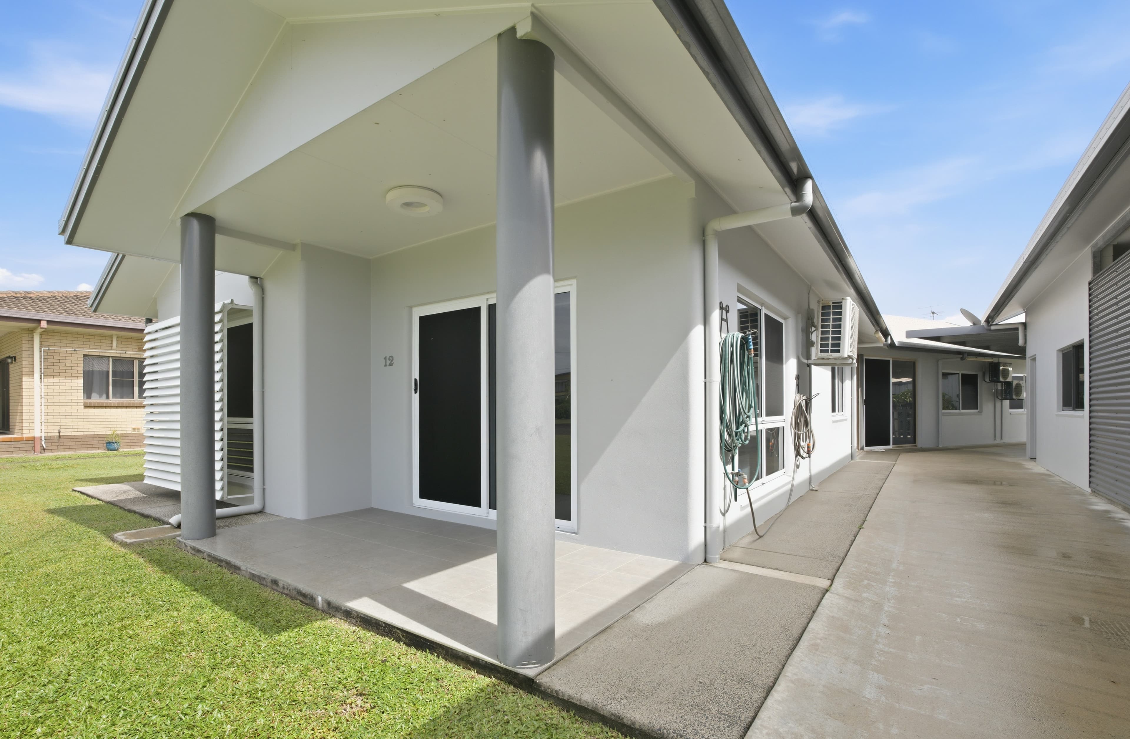 12 Illich Street, Kurrimine Beach - Thumbnail 5