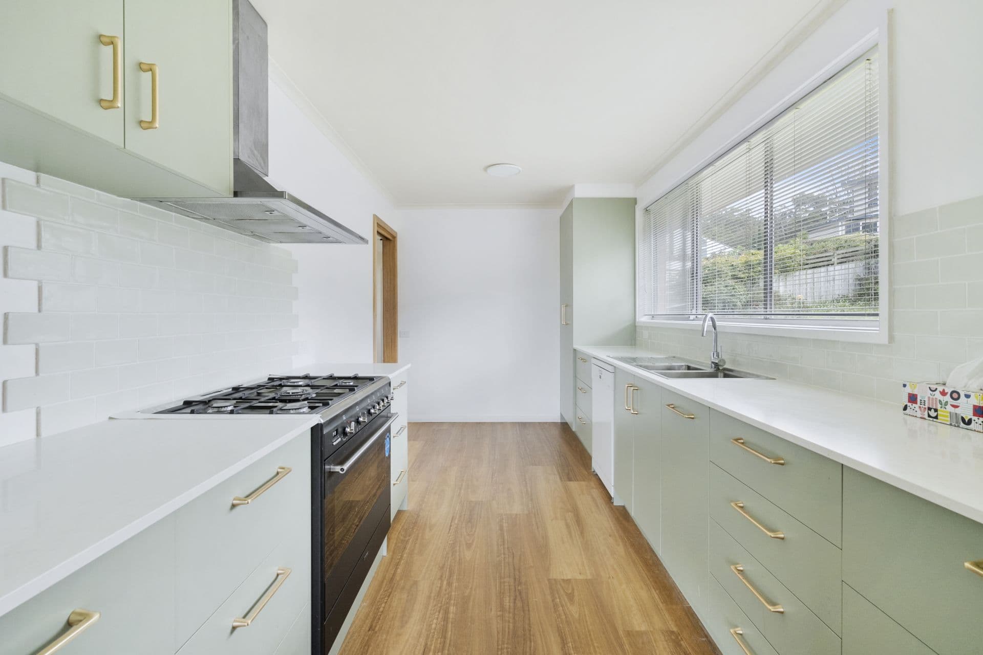 2 Newhaven Drive, Howrah, Howrah - Thumbnail 5