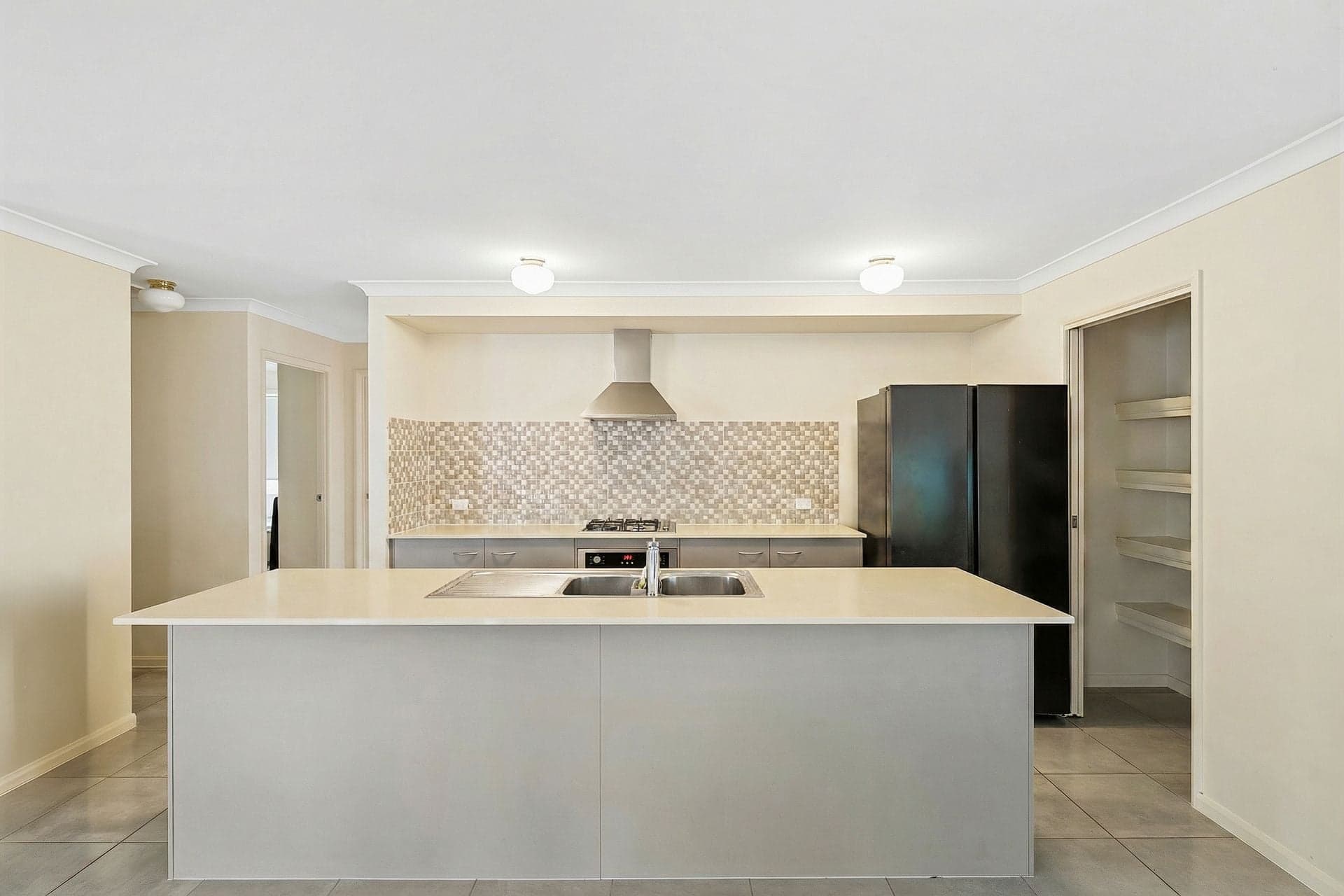 169 Johns Road, Wadalba, Wadalba - Thumbnail 2