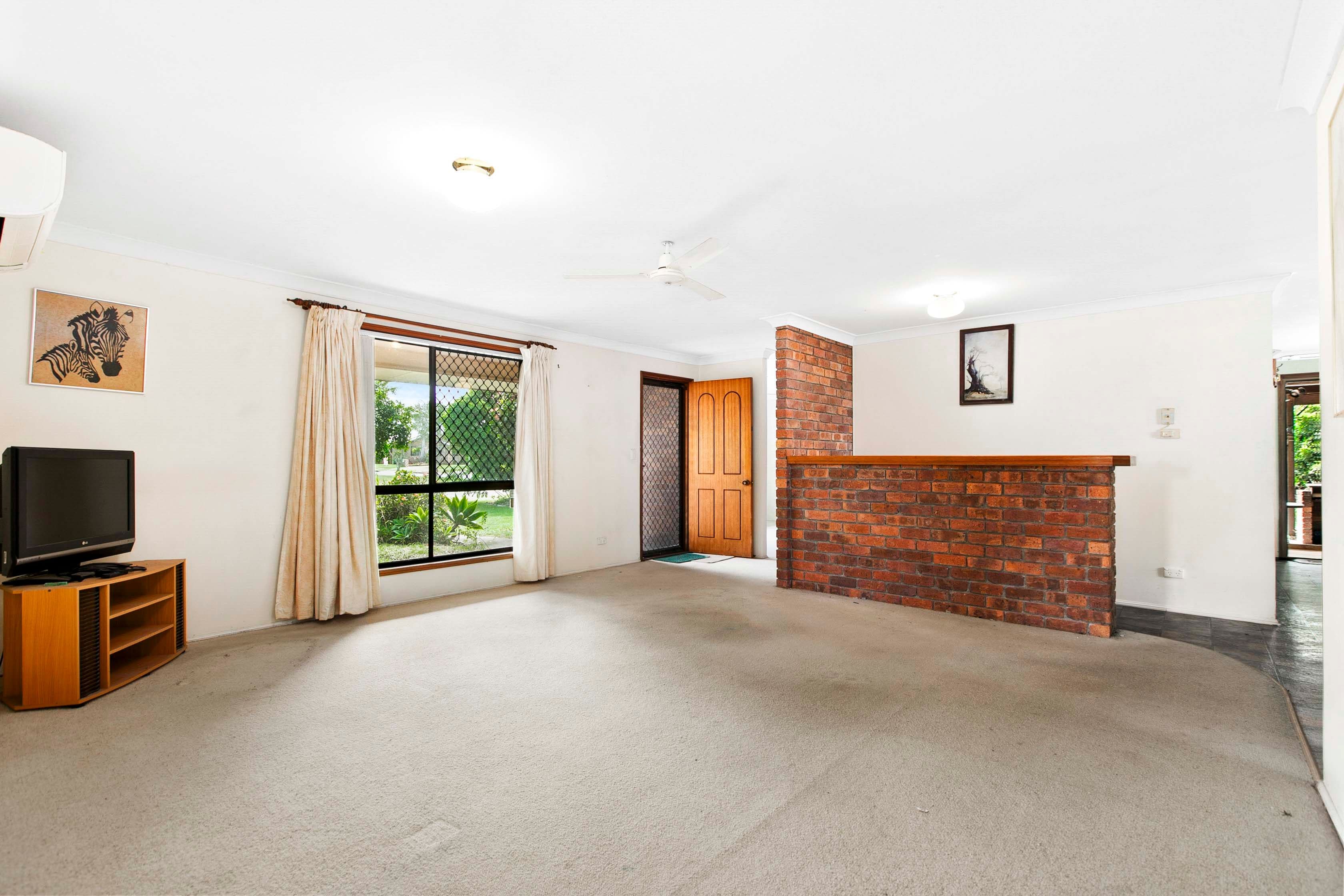 24 Kululu Crescent, Scarness QLD 4655, Scarness - Thumbnail 4