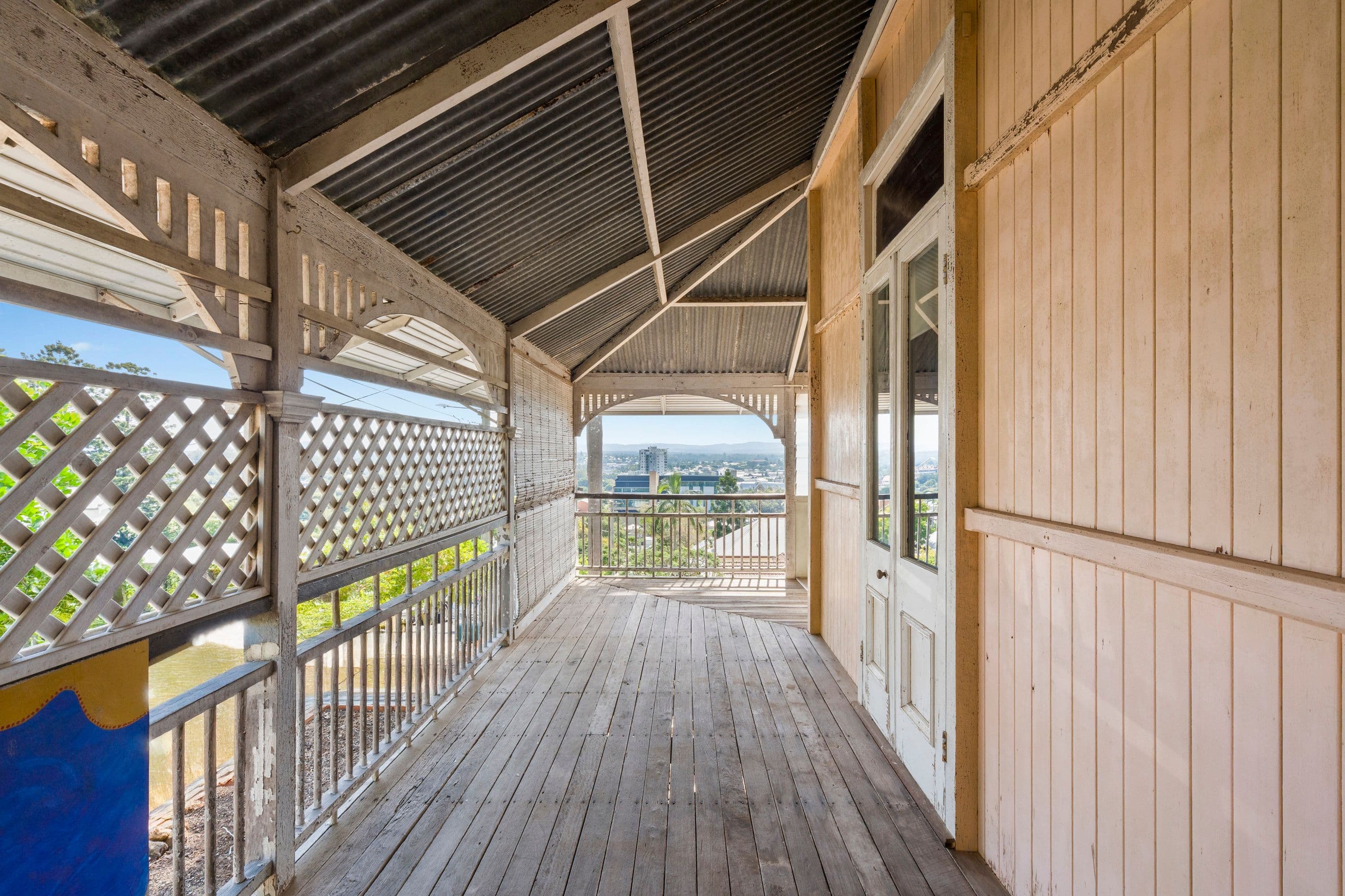 28 Ellenborough Street, Ipswich QLD 4305, Ipswich - Thumbnail 3