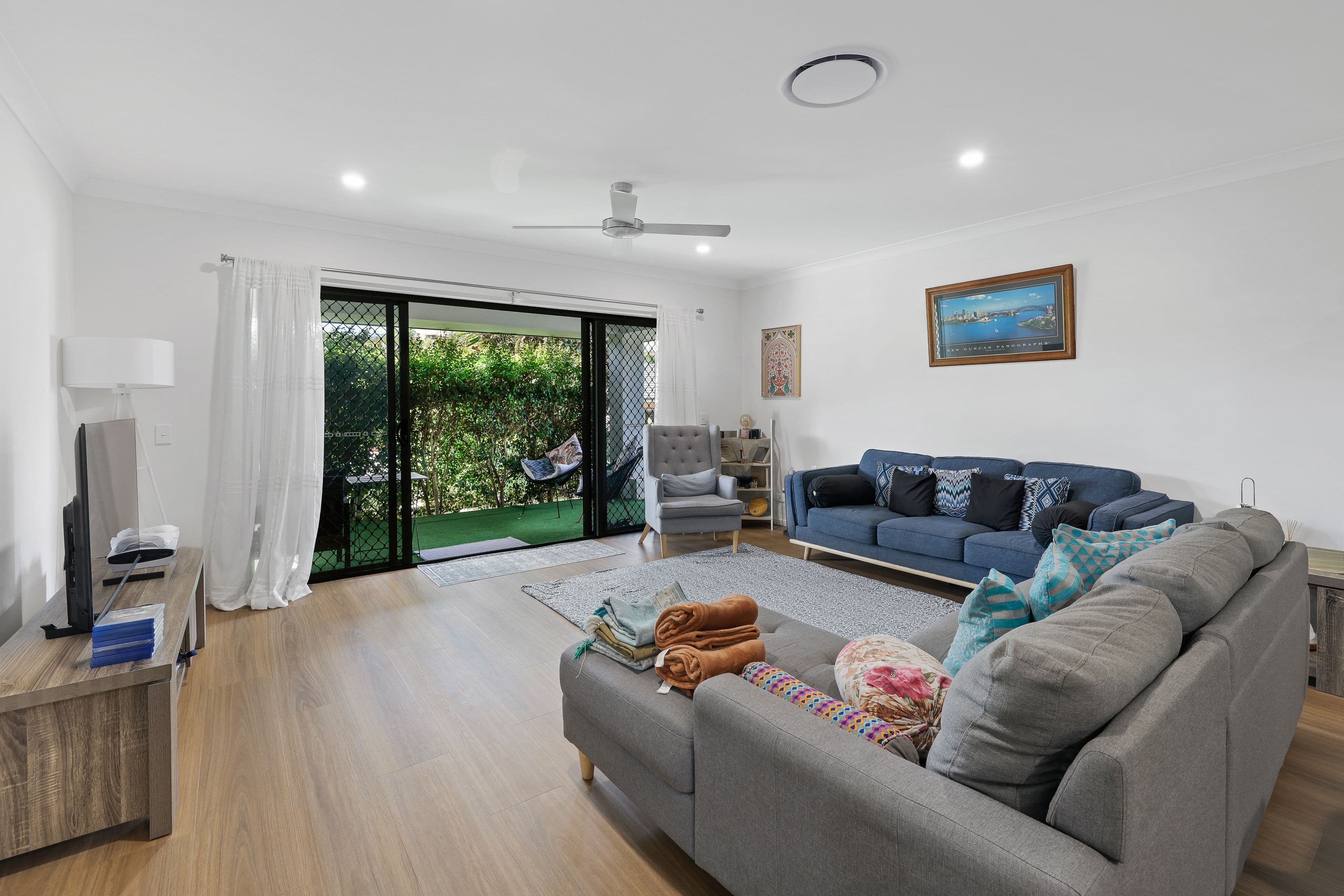 2/4 Hiva Court, Oxenford QLD 4210, Oxenford - Thumbnail 5
