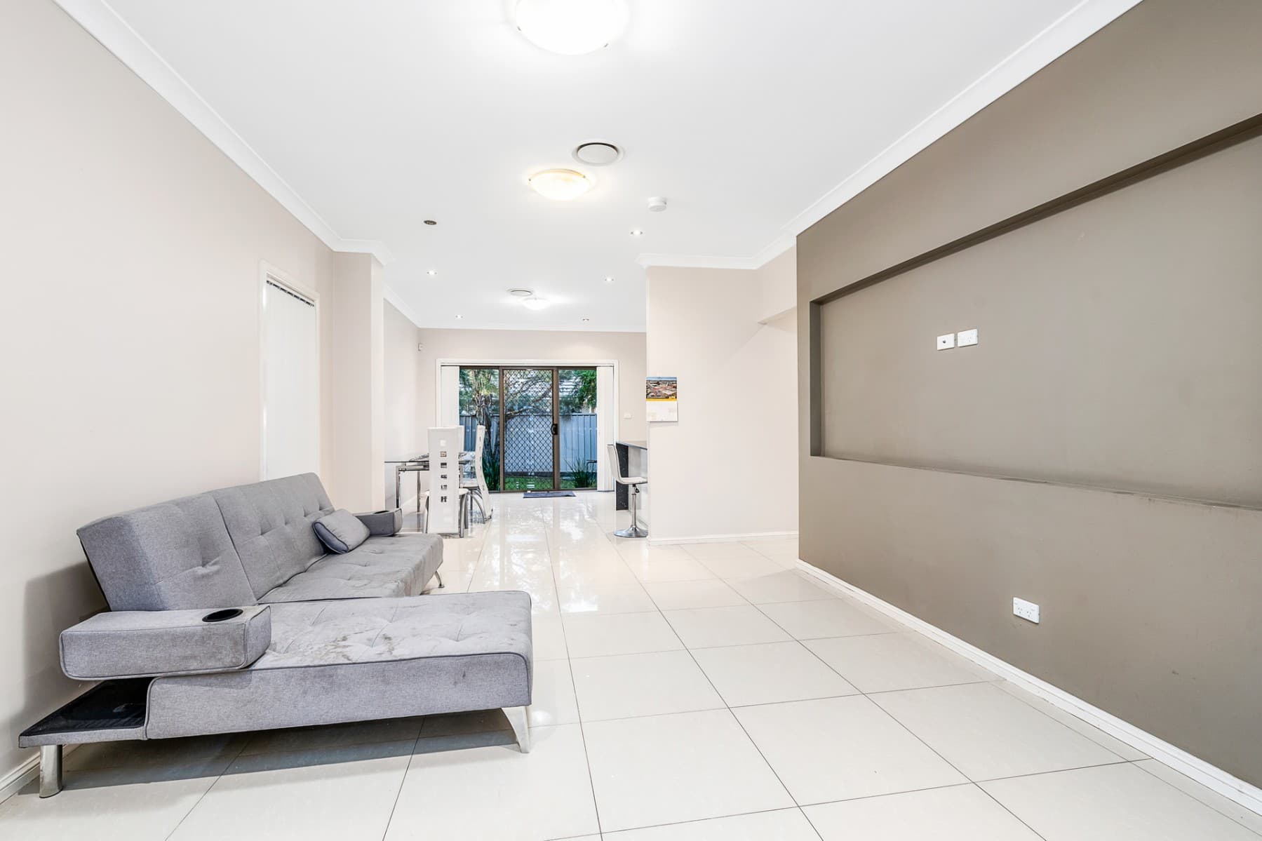 9A Tianie Way, Parklea - Thumbnail 2