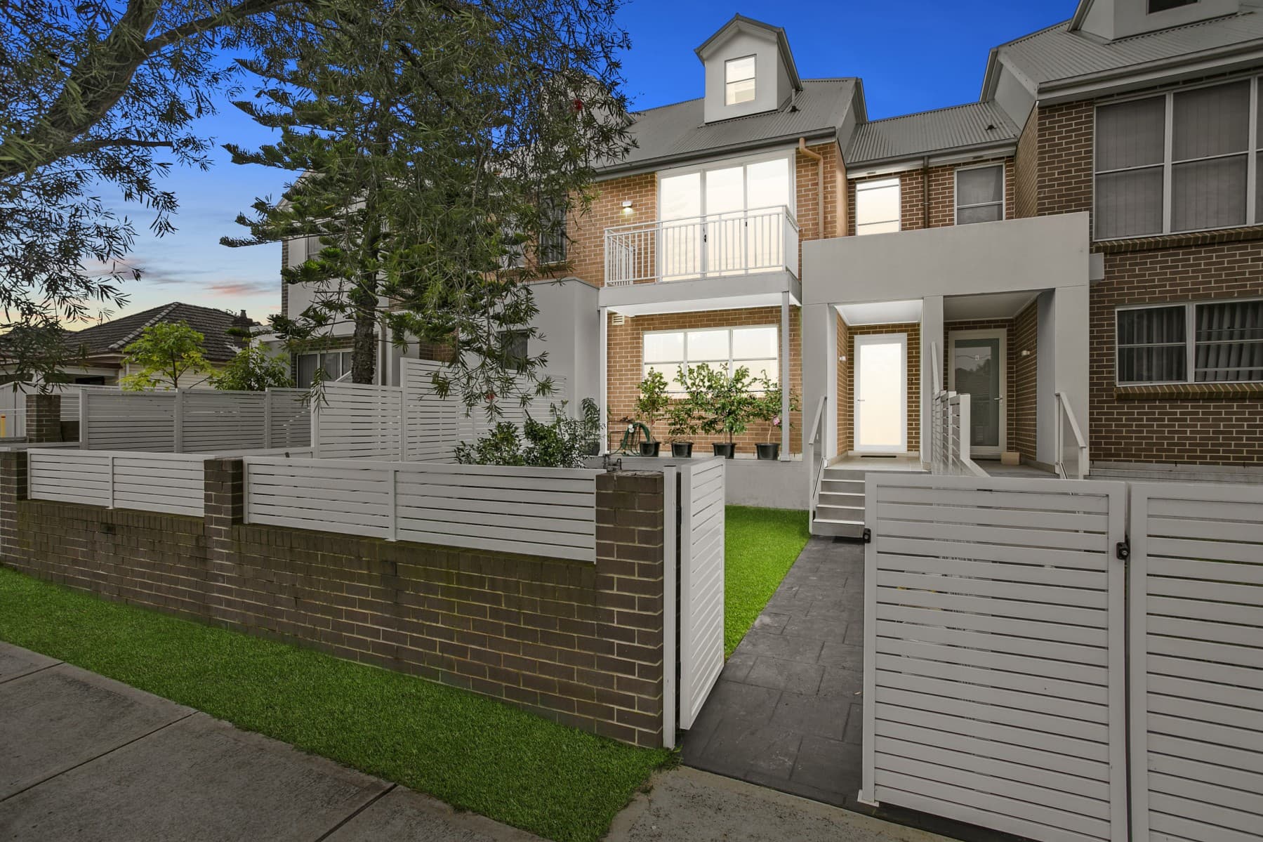 3/33 Louis Street, Granville - Image 1