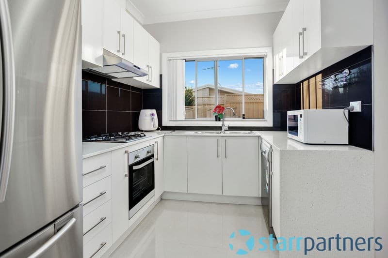40/570 Sunnyholt Road, Stanhope Gardens - Thumbnail 4
