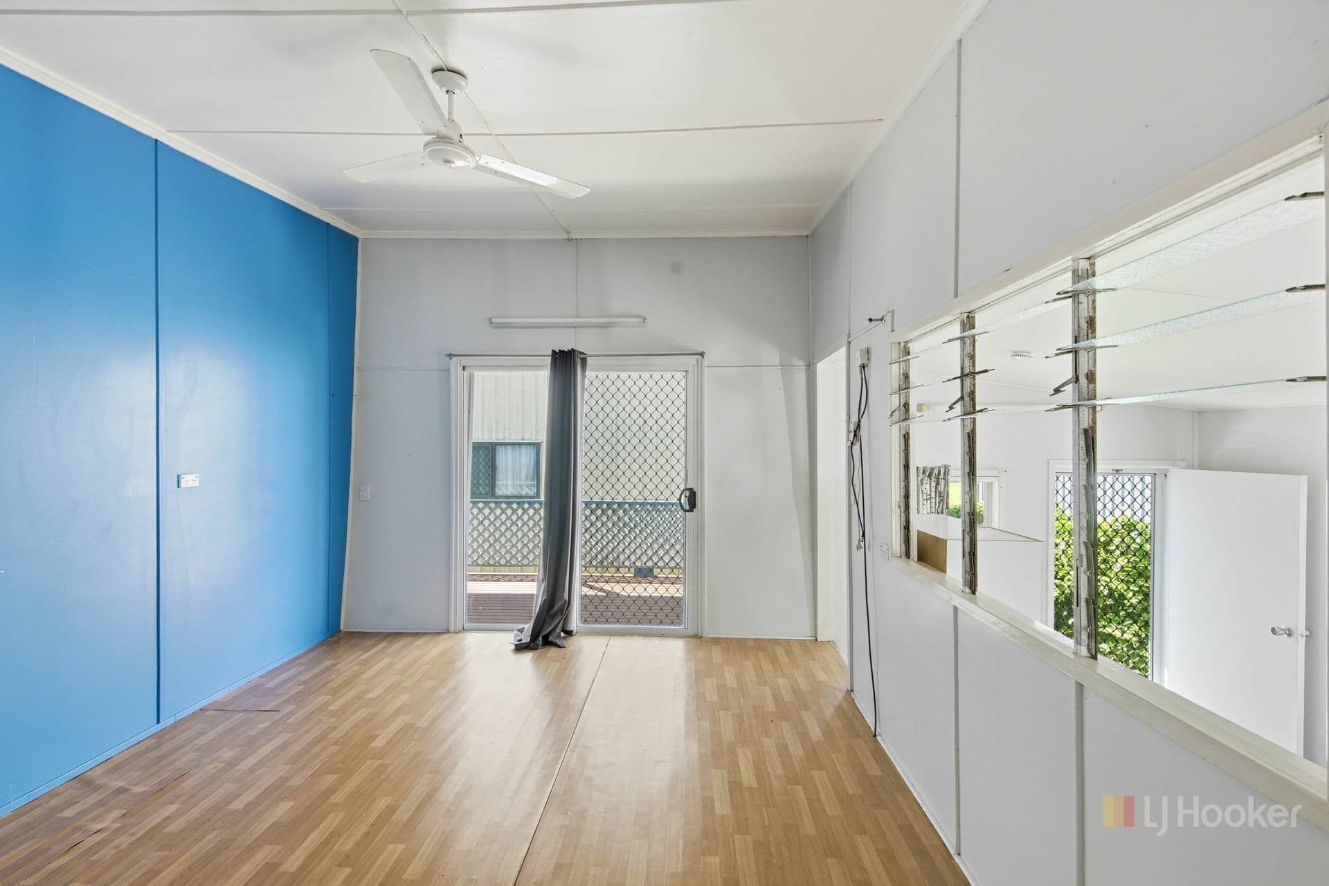 54 Prince Charles Avenue, Seaforth, Seaforth - Thumbnail 7