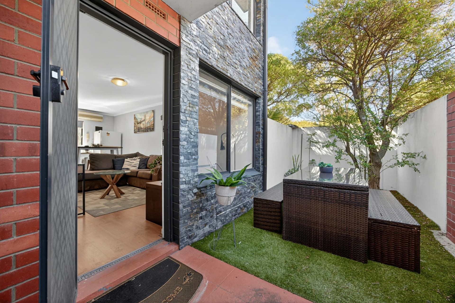 1/345 Stirling Street, Highgate, Highgate - Thumbnail 4